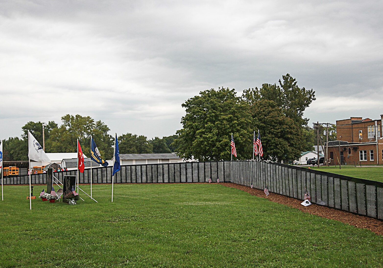 Traveling Vietnam War Memorial photo